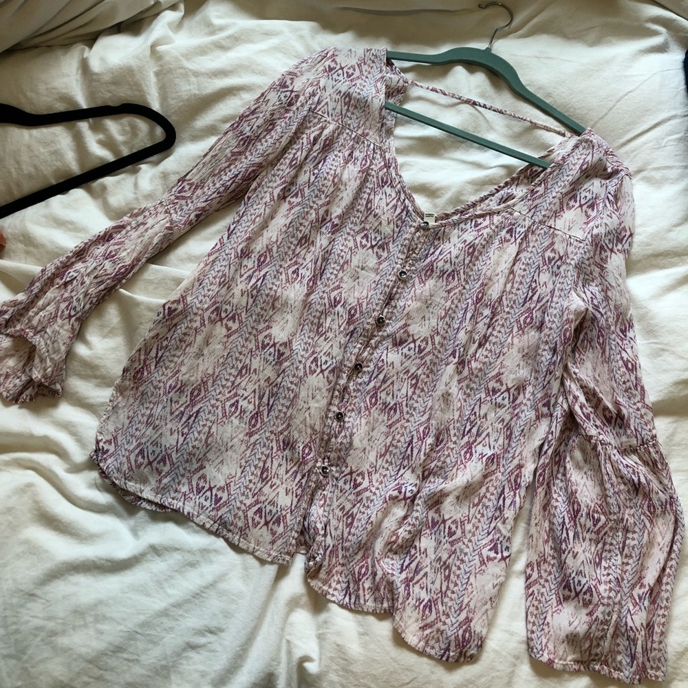 Soft Billabong shirt w/ Buttons